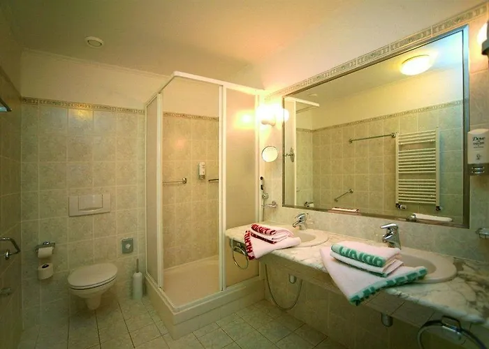 Radium Palace Hotel 4*